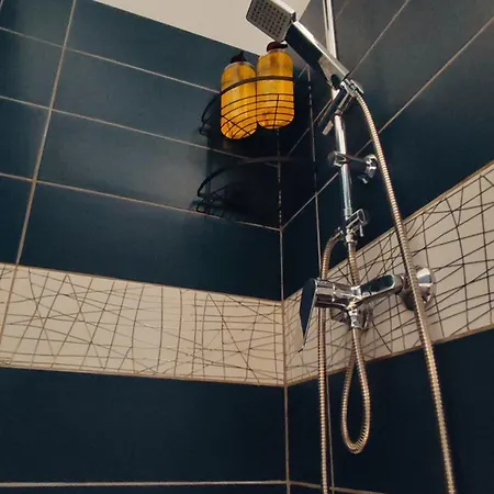 La Nouvelle P'tite Chouette Illuminee 2025 Homestay szállás