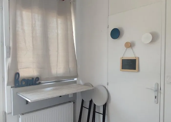 La Chouette Illuminée Ménilles